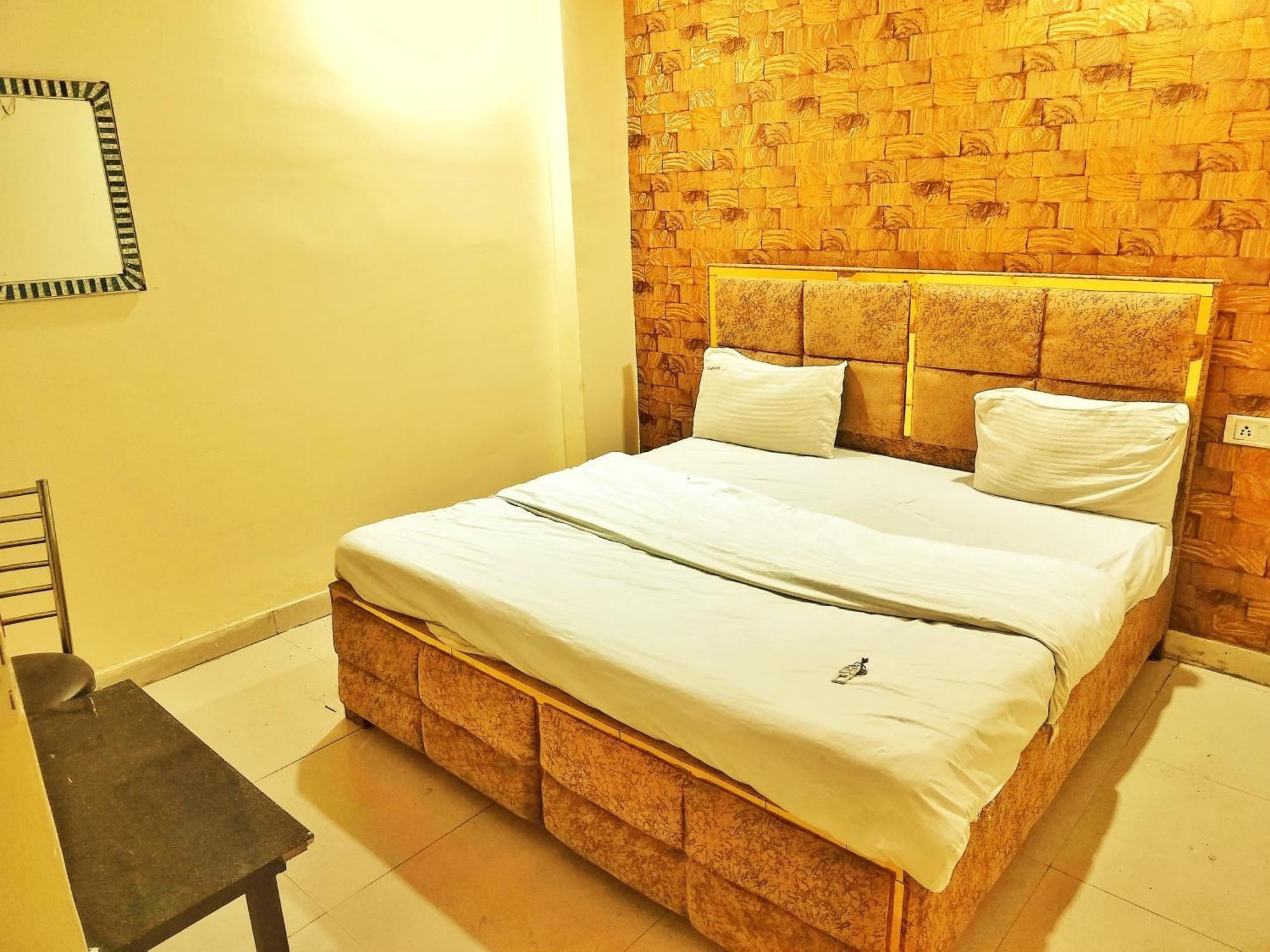 Hotel Green Snapper'100 M From Delhi University Near Isbt Kashmiri Gate Nowe Delhi Zewnętrze zdjęcie